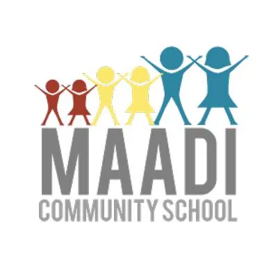 مدرسة معادي كوميونيتي سكول - Logo