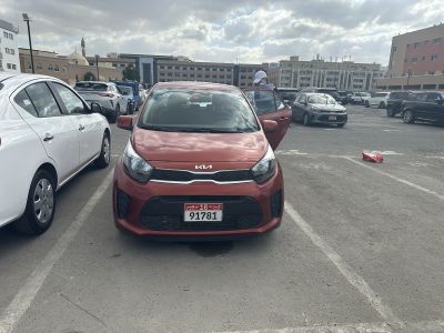 كويك ليز لتأجير السيارات